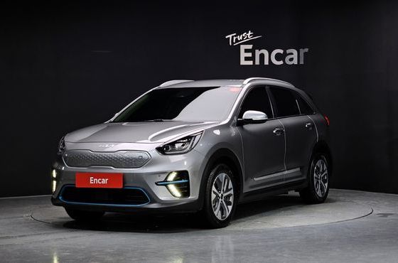 Kia Niro Noblesse — пробег 75 081 км — фото 1 из 5