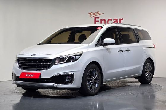 Kia Carnival 7-seater Limousine President — пробег 38 857 км — фото 1 из 5