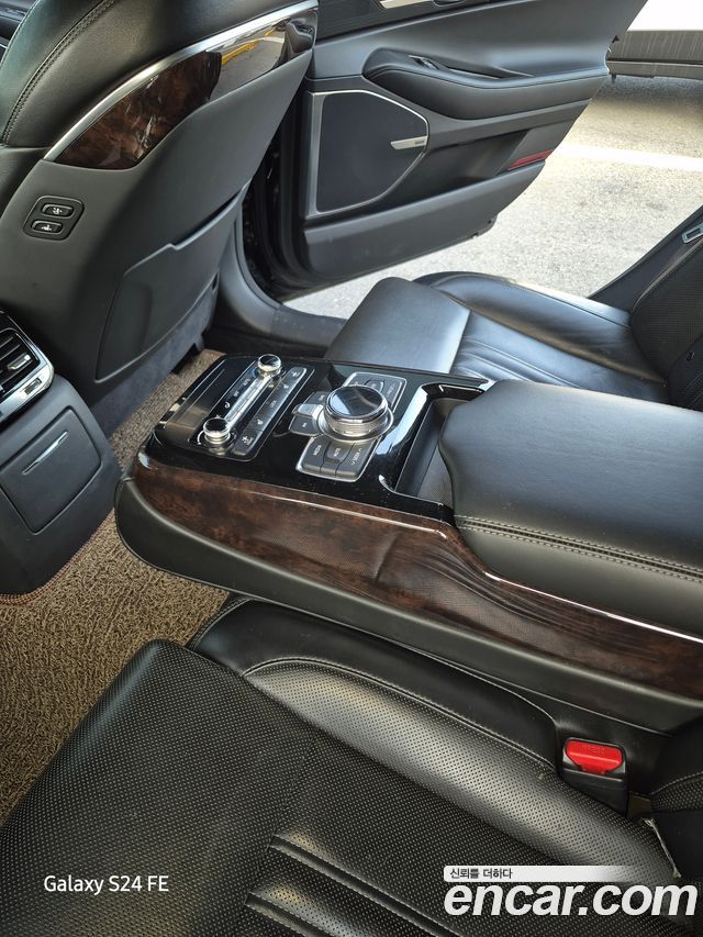 Genesis EQ900 из Кореи Encar