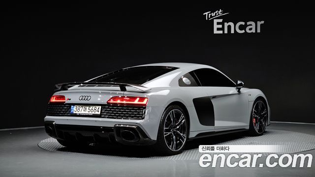 Audi R8 из Кореи Encar