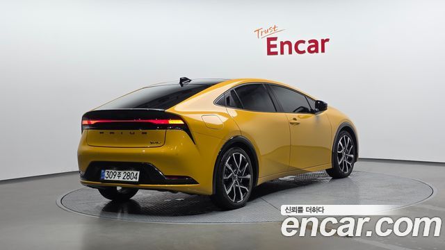 Toyota Prius из Кореи Encar