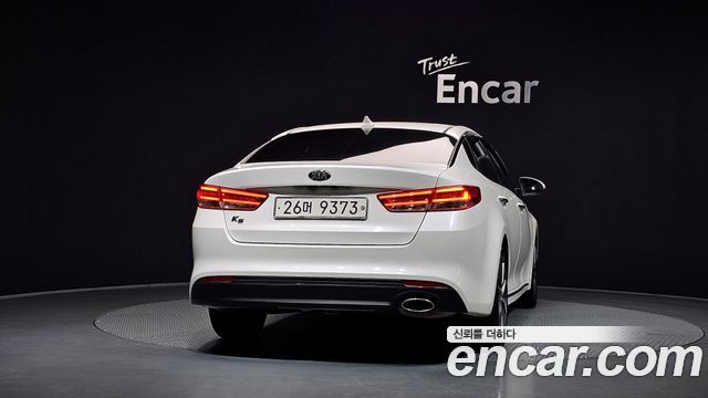 Kia K5 из Кореи Encar