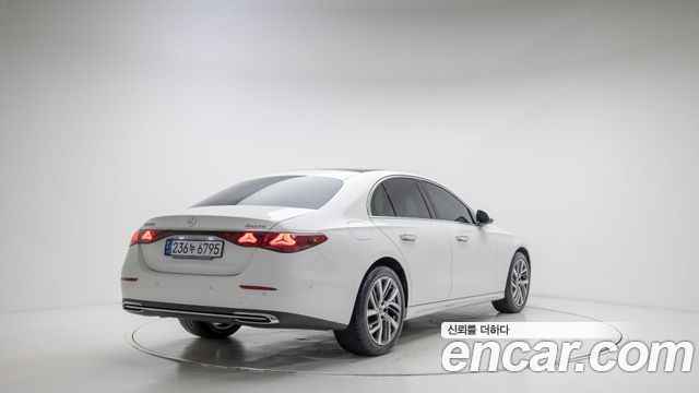 Mercedes-Benz E-Class из Кореи Encar