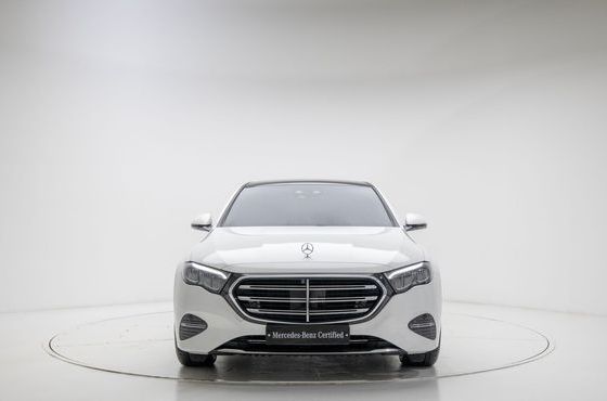Mercedes-Benz E-Class E220d 4MATIC Exclusive — пробег 22 770 км — фото 3 из 5