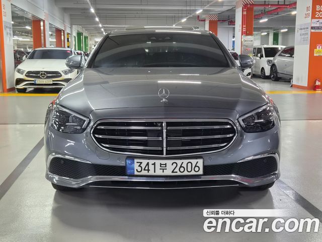 Mercedes-Benz E-Class E300e 4MATIC Exclusive — пробег 103 609 км — фото 1 из 5
