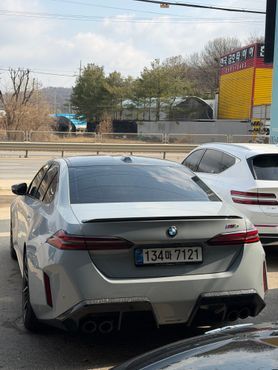 BMW M5 M5 Sedan — пробег 5 500 км — фото 1 из 5