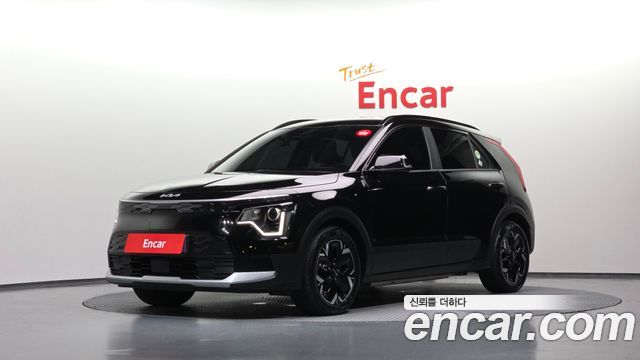 Kia Niro Air — пробег 13 392 км — фото 1 из 5