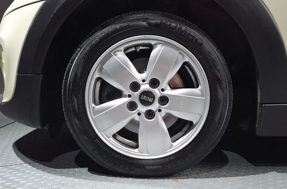 Mini Cooper Standard 3rd — пробег 65 569 км — фото 5 из 5