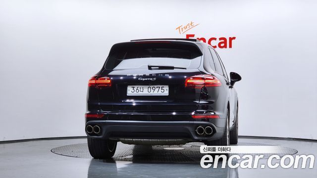 Porsche Cayenne 4.2 S Diesel 958 — пробег 125 170 км — фото 4 из 5