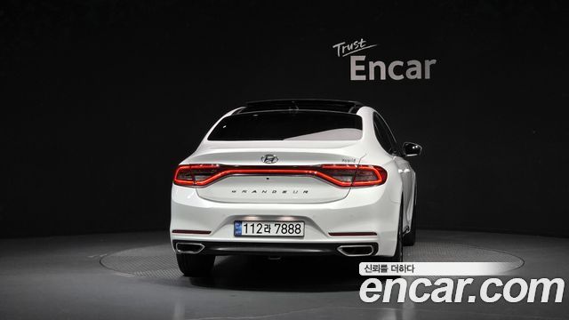 Hyundai Grandeur из Кореи Encar