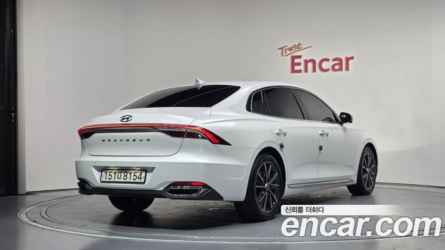 Hyundai Grandeur из Кореи Encar