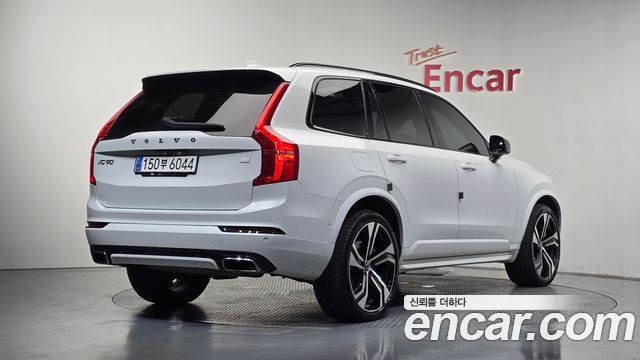 Volvo XC90 T8 R-Design Hybrid — пробег 174 328 км — фото 2 из 5