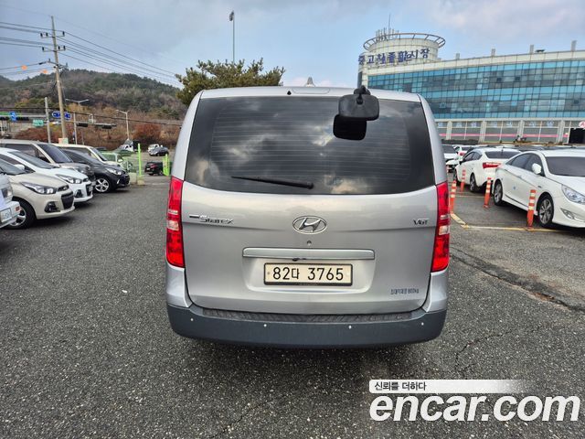 Hyundai Starex 3-Seater VAN Modern — пробег 261 428 км — фото 4 из 5