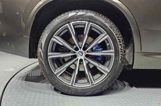 BMW X5 xDrive 30d M Sport — пробег 118 109 км — фото 5 из 5