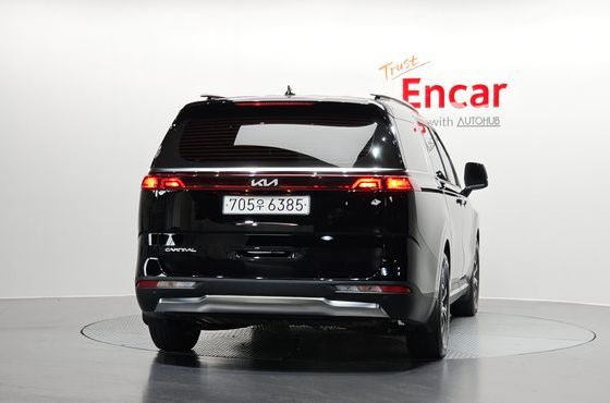 Kia Carnival Gasoline 11-Seater Signature — пробег 46 924 км — фото 4 из 5