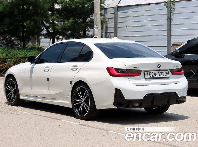 BMW 3-Series 330i xDrive M Sport — пробег 88 685 км — фото 3 из 5