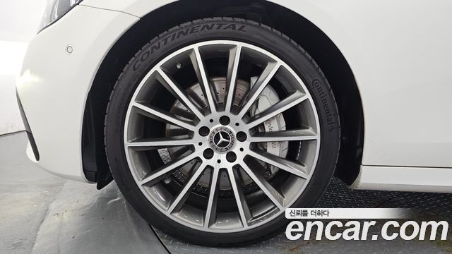 Mercedes-Benz E-Class E350 4MATIC AMG Line Edition — пробег 92 505 км — фото 5 из 5
