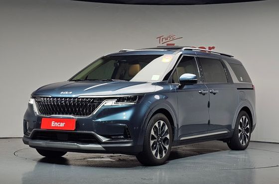 Kia Carnival Gasoline 9-Seater Signature — пробег 44 684 км — фото 1 из 5