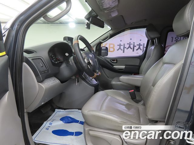 Hyundai Starex 11-Seater Wagon CVX Premium — пробег 83 223 км — фото 5 из 5