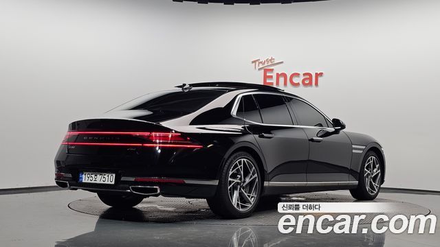 Genesis G90 из Кореи Encar