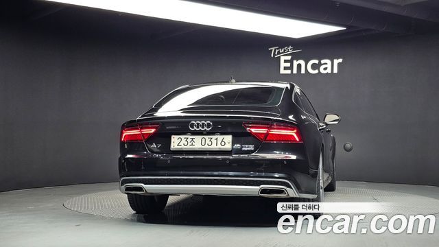 Audi A7 40 TFSI Quattro Sport 4G — пробег 133 650 км — фото 4 из 5