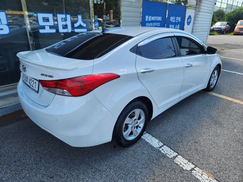 Hyundai AVANTE M16 GDI Premier — пробег 152 000 км — фото 4 из 5