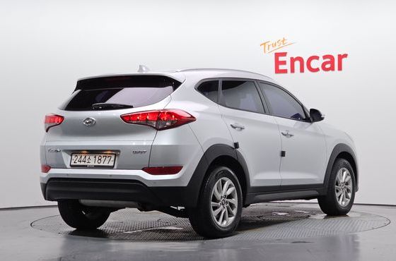 Hyundai Tucson Diesel 1.7 2WD Modern — пробег 83 642 км — фото 2 из 5