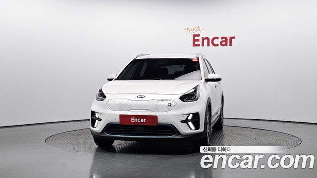 Kia Niro Noblesse — пробег 125 420 км — фото 3 из 5