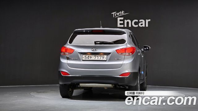 Hyundai Tucson Diesel(e-VGT) 2WD Smart special — пробег 179 800 км — фото 4 из 5