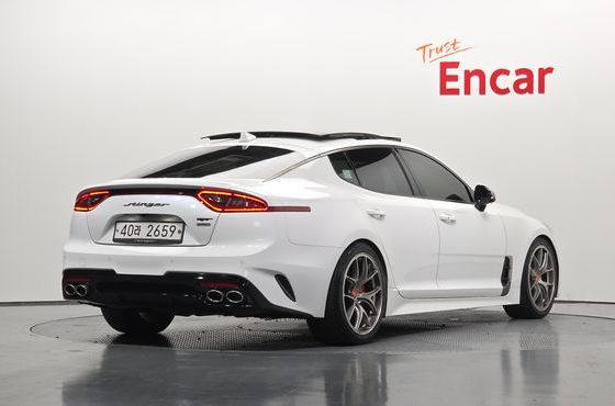 Kia Stinger 3.3 Turbo AWD GT — пробег 100 998 км — фото 2 из 5