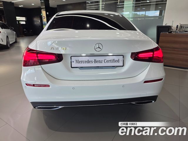 Mercedes-Benz A-Class из Кореи Encar