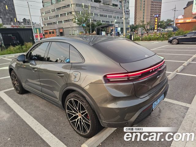 Porsche Macan из Кореи Encar