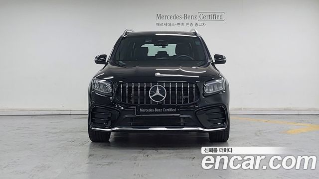 Mercedes-Benz GLB-Class AMG GLB35 4MATIC — пробег 7 287 км — фото 3 из 5