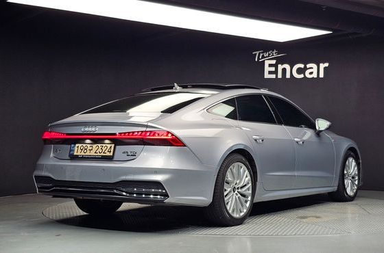 Audi A7 45 TDI Quattro Premium — пробег 83 852 км — фото 2 из 5