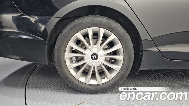 Hyundai Sonata 2.0 Smart Special — пробег 261 504 км — фото 5 из 5