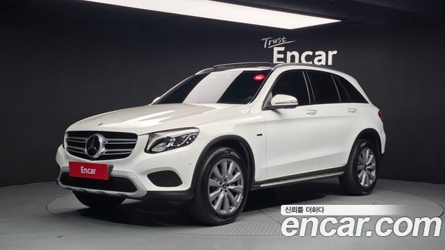 Mercedes-Benz GLC-Class GLC350e 4MATIC Premium — пробег 137 447 км — фото 1 из 5