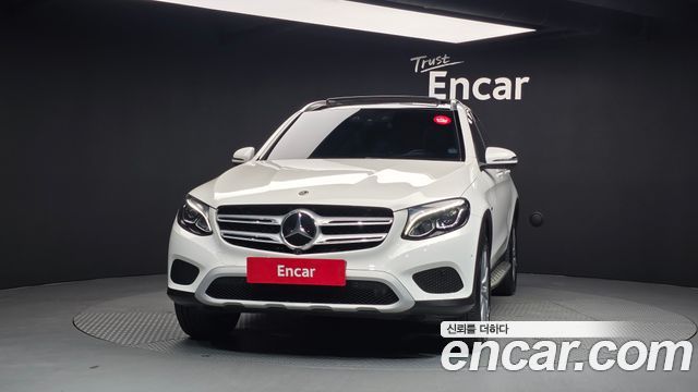 Mercedes-Benz GLC-Class GLC350e 4MATIC Premium — пробег 137 447 км — фото 3 из 5