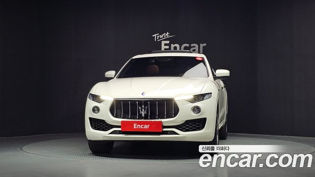 Maserati Levante из Кореи Encar