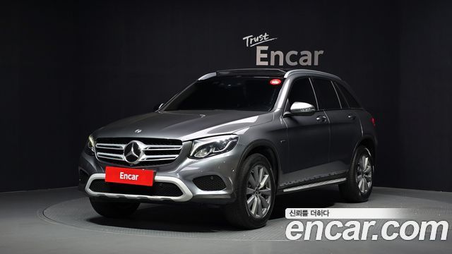 Mercedes-Benz GLC-Class GLC350e 4MATIC Premium — пробег 72 555 км — фото 1 из 5
