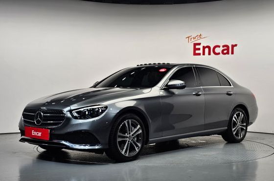 Mercedes-Benz E-Class E350 4MATIC Avantgarde — пробег 43 622 км — фото 1 из 5