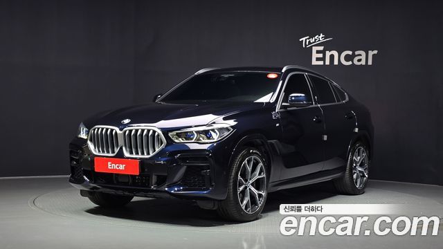 BMW X6 xDrive40i M Sport — пробег 72 698 км — фото 1 из 5