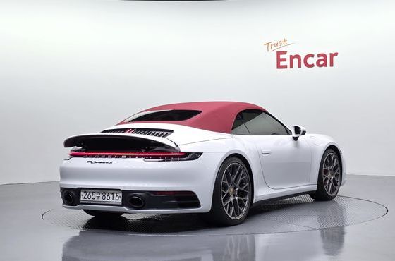 Porsche 911 Carrera 4S Cabriolet — пробег 58 384 км — фото 2 из 5