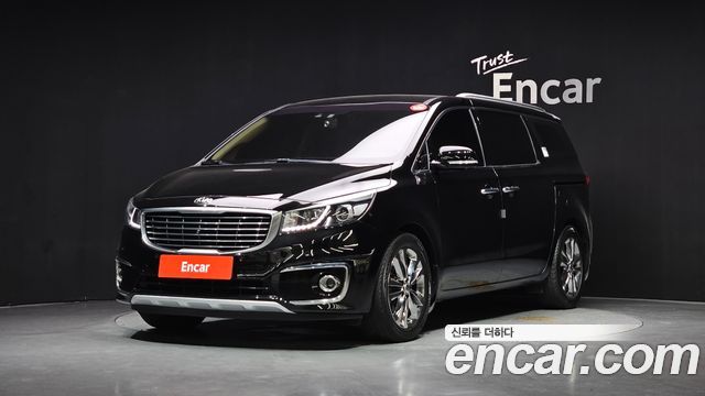 Kia Carnival Gasoline 9-seater Noblesse — пробег 127 212 км — фото 1 из 5