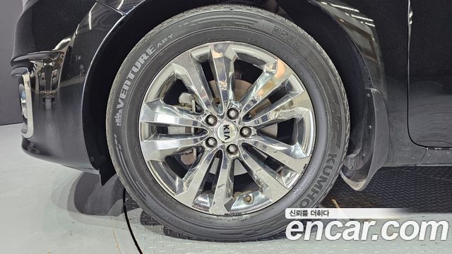 Kia Carnival Gasoline 9-seater Noblesse — пробег 127 212 км — фото 5 из 5