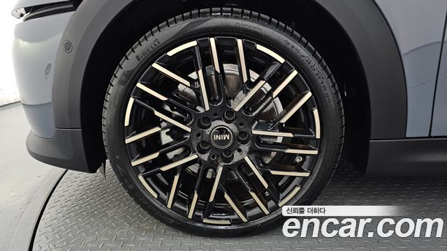 Mini Cooper Convertible Favoured — пробег 7 091 км — фото 5 из 5