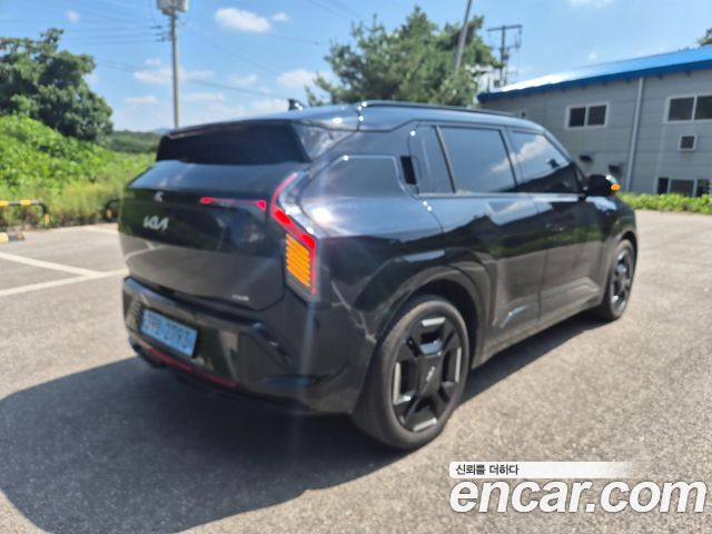 Kia EV3 из Кореи Encar