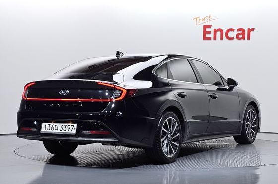 Hyundai Sonata 2.0 Premium Family — пробег 130 500 км — фото 2 из 5