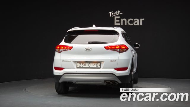 Hyundai Tucson Diesel 2.0 2WD Modern Special — пробег 120 964 км — фото 4 из 5