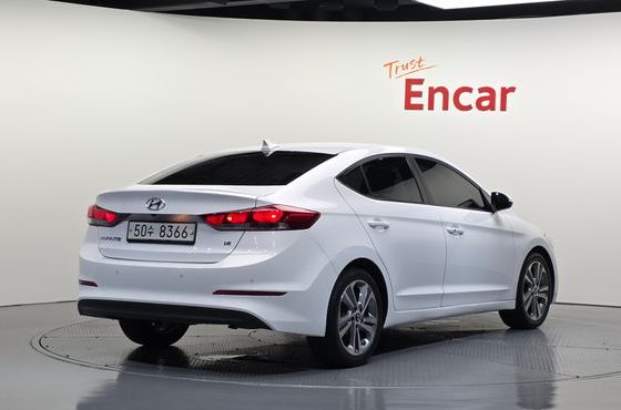 Hyundai AVANTE 1.6 GDI Value Plus — пробег 115 480 км — фото 2 из 5
