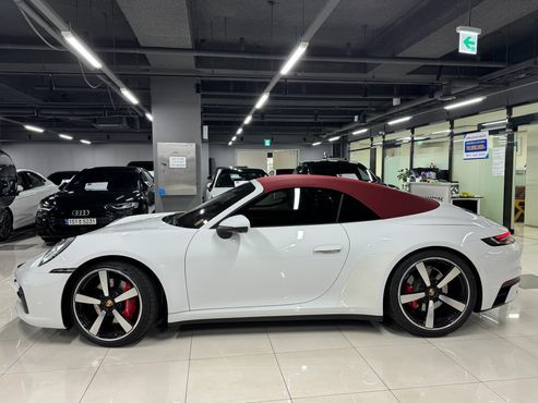 Porsche 911 Carrera S Cabriolet — пробег 12 700 км — фото 4 из 5